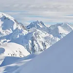 Arlberg Lodge
