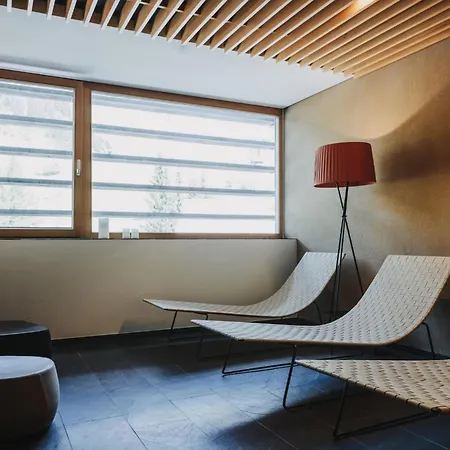 Arlberg Lodge